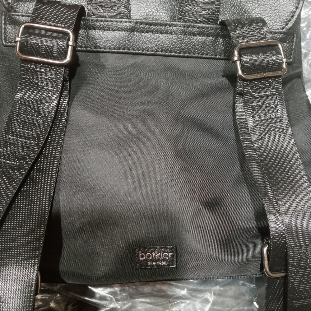 Botkier New York Trigger Backpack - Picture 7 of 10